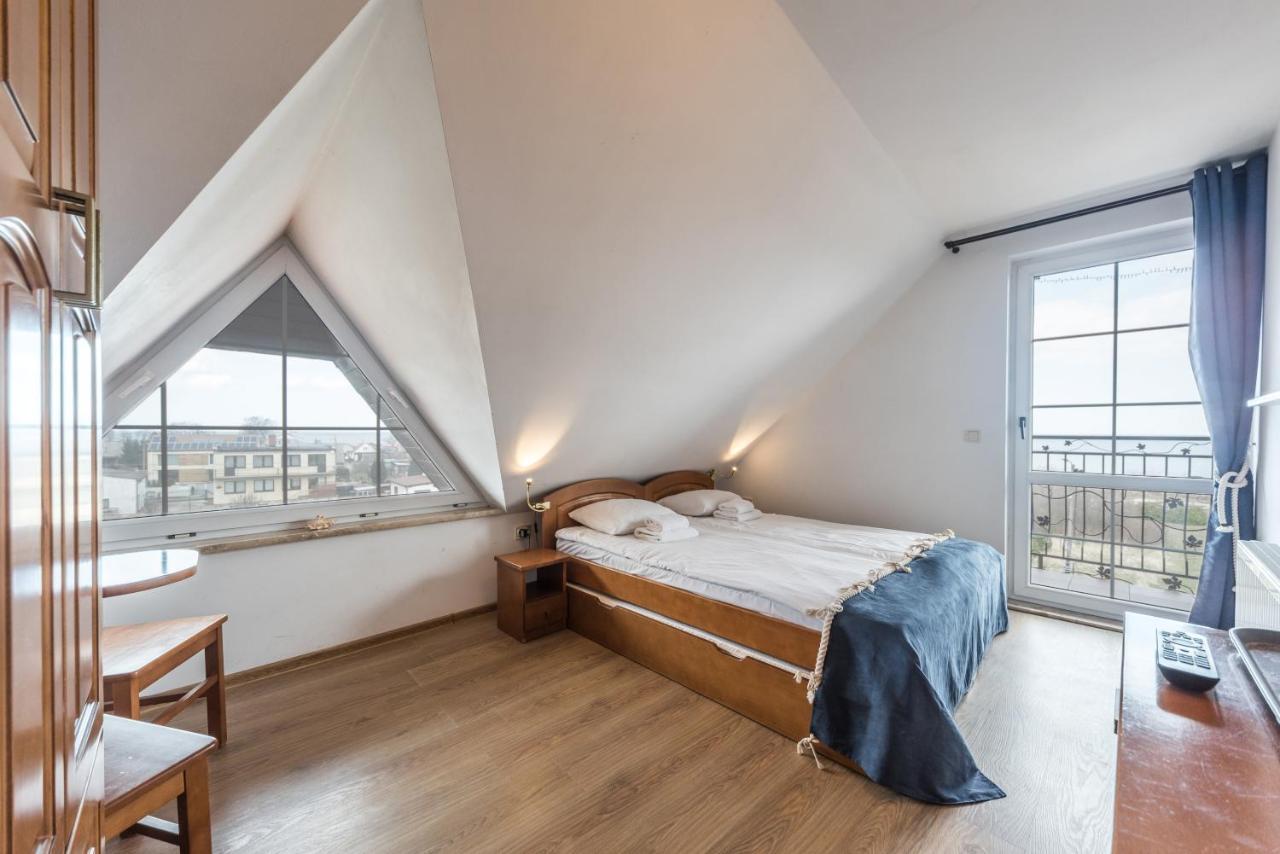 Willa Bursztynowa Rewa Exteriör bild